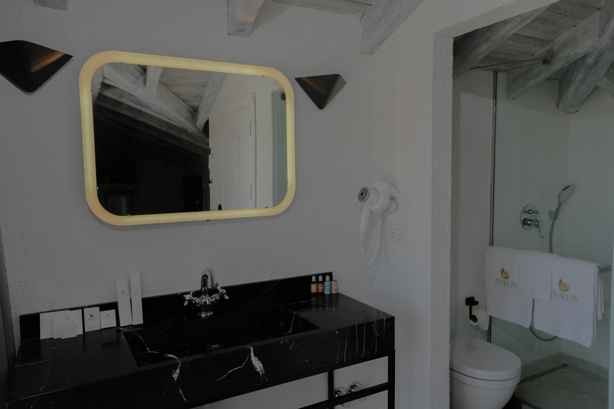 Avalon Boutique Hotel & Suites ألاتشاتي المظهر الخارجي الصورة