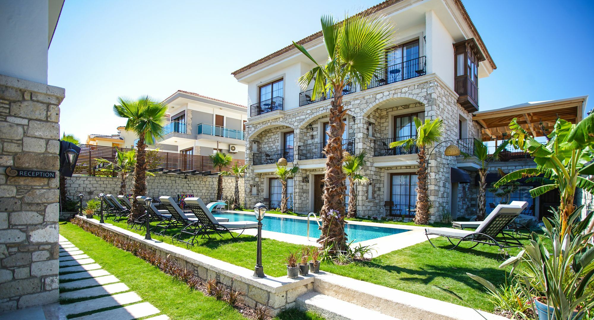 Avalon Boutique Hotel & Suites ألاتشاتي المظهر الخارجي الصورة